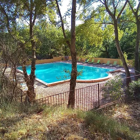 Chalet De L 'ocre View